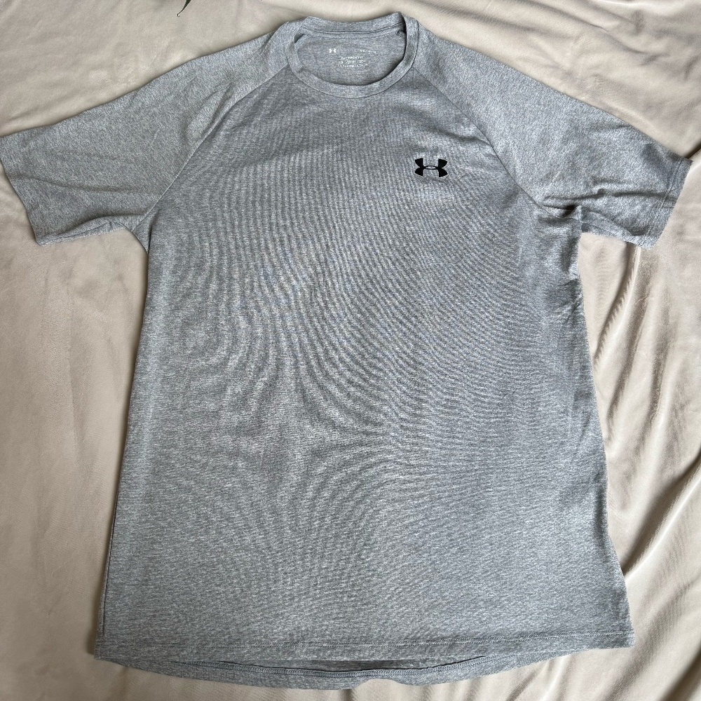 Under Armour Men's Tech Tee Size M